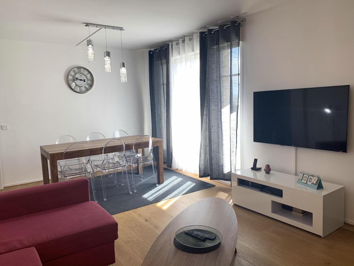 Appartement Disneyland Au Centre Du Val D'Europe Chessy  Exteriör bild